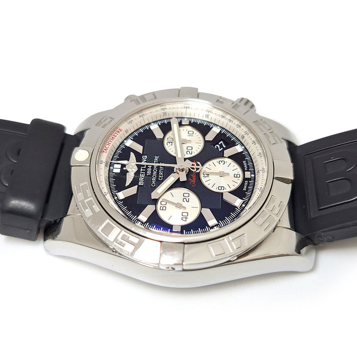 BREITLING
Chronomat 44
With box