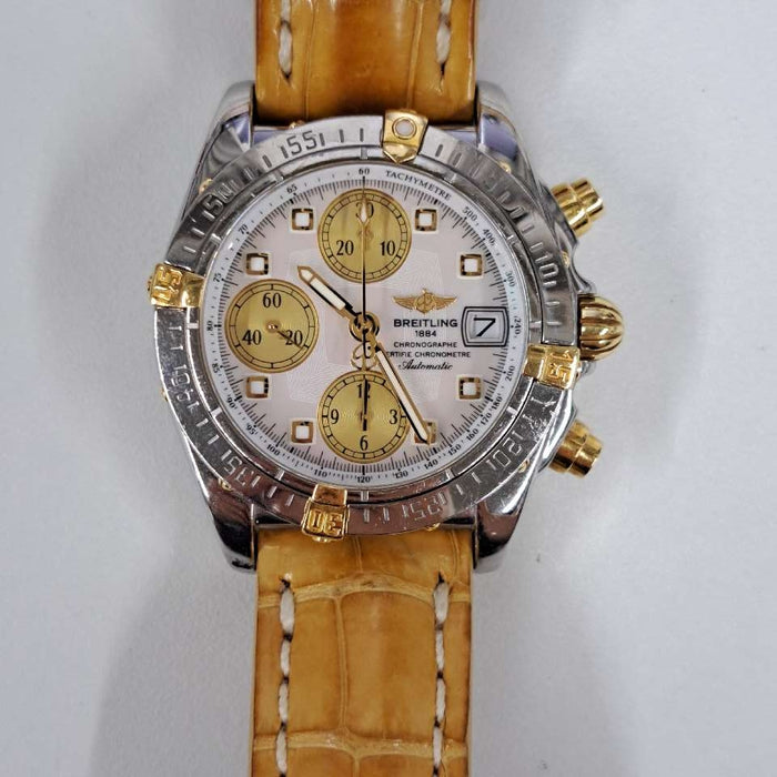 【WHOLESALES】
BREITLING 
B13357 
箱　ギャランティ　クロノメーター証