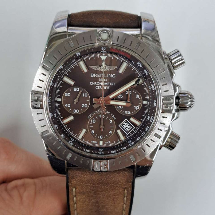 【WHOLESALES】
BREITLING 
AB0115 
箱　ギャランティ