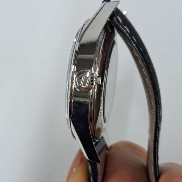 【WHOLESALES】
TAG HEUER 
WV211B.FC6202 
箱(内箱劣化)　ギャランティ