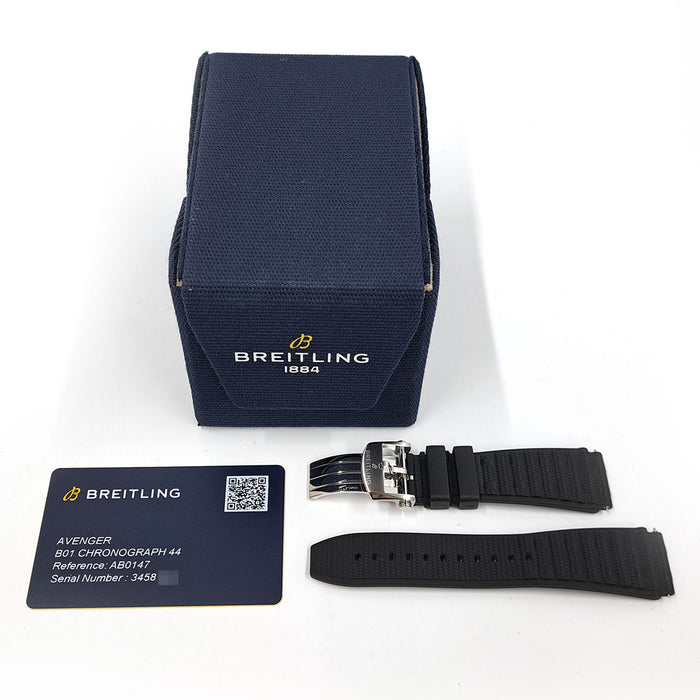 BREITLING Avenger B01 Chronograph 44 Box and Papers