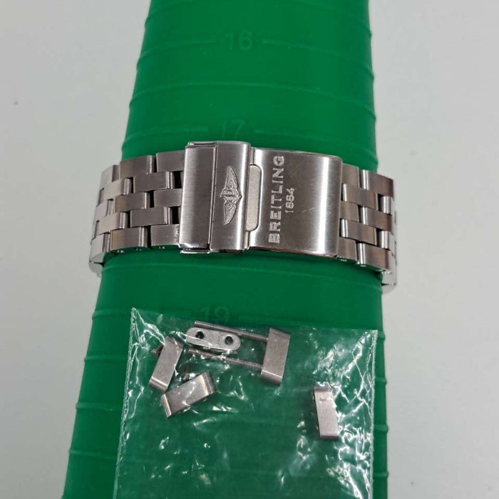 【WHOLESALES】
BREITLING 
AB0110 
箱　ギャランティ(液晶滲みあり)　クロノメーター証
