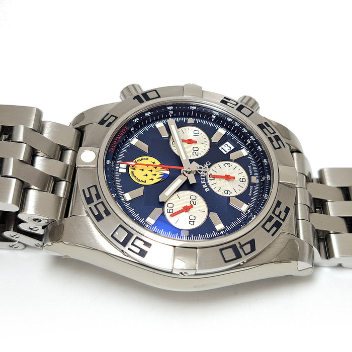 BREITLING 
Chronomat 44 法国空军巡逻队 
附盒及保修卡