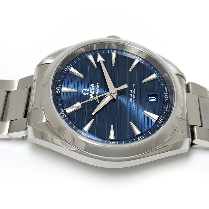 OMEGA 
Seamaster Aqua Terra 
Avec boîte et carte de garantie
