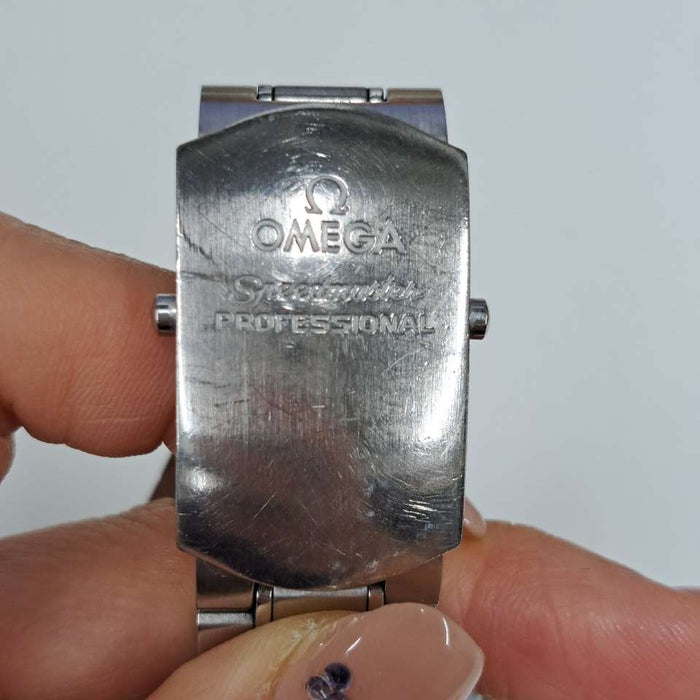 【WHOLESALES】
OMEGA 
311.30.42.30.01.005 
箱(外箱破損)　ギャランティ　ピクトグラム　純正ナイロンベルト×1(使用感小)　純正尾錠×1　エクステンションベルト×1　工具