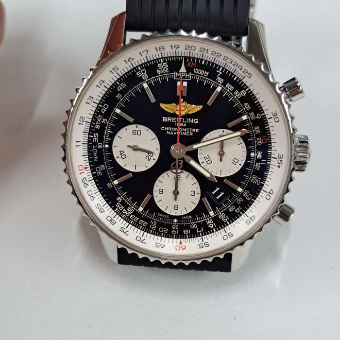 【WHOLESALES】
BREITLING
AB0120
Navitimer