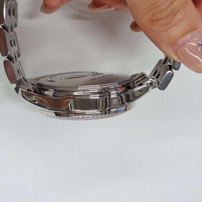 【WHOLESALES】
BREITLING
P26362
Bentley Mark VI
Guarantee Chronometer Certificate
