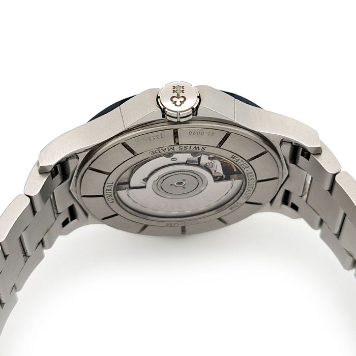 CORUM 
Admiral Legend 42 
Avec boîte et certificat de garantie
