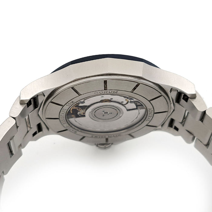 CORUM 
Admiral Legend 42 
Avec boîte et certificat de garantie
