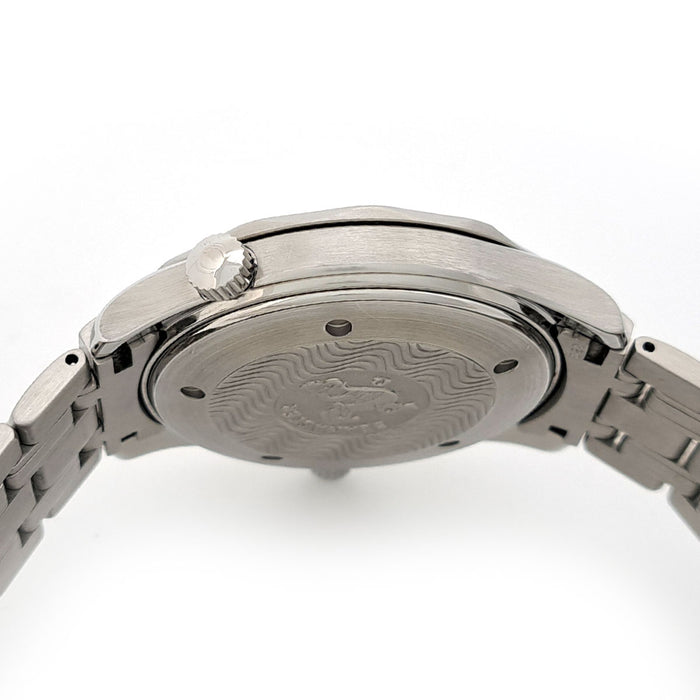 OMEGA 
Seamaster 300M 
With box and warranty card