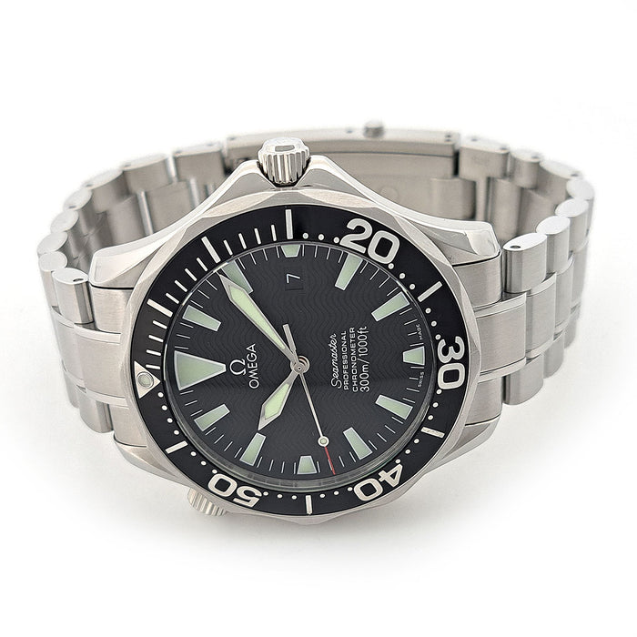 OMEGA 
Seamaster 300M 
With box and warranty card