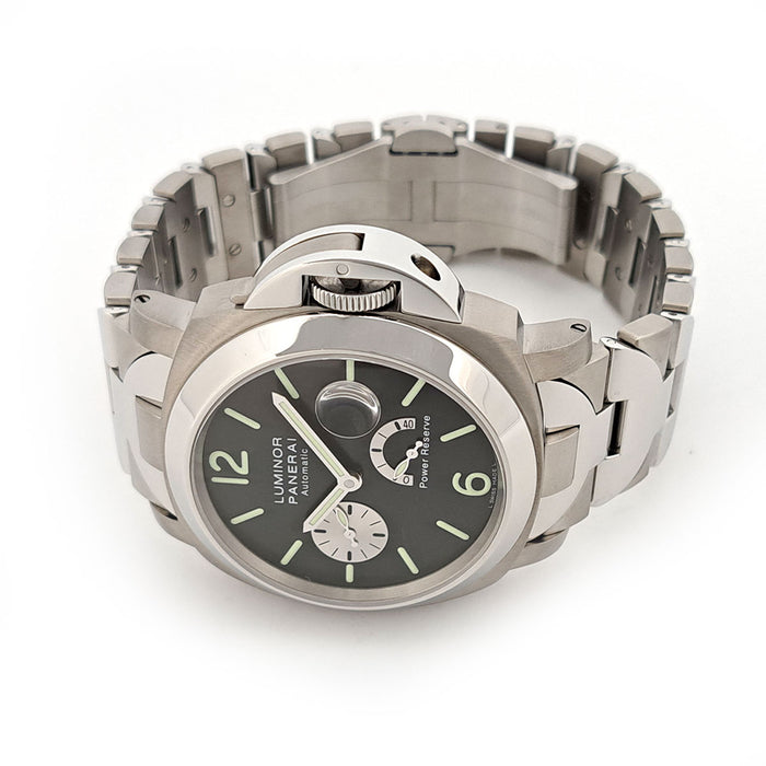 OFFICINE PANERAI 
Luminor Power Reserve 44mm 
With box and warranty card