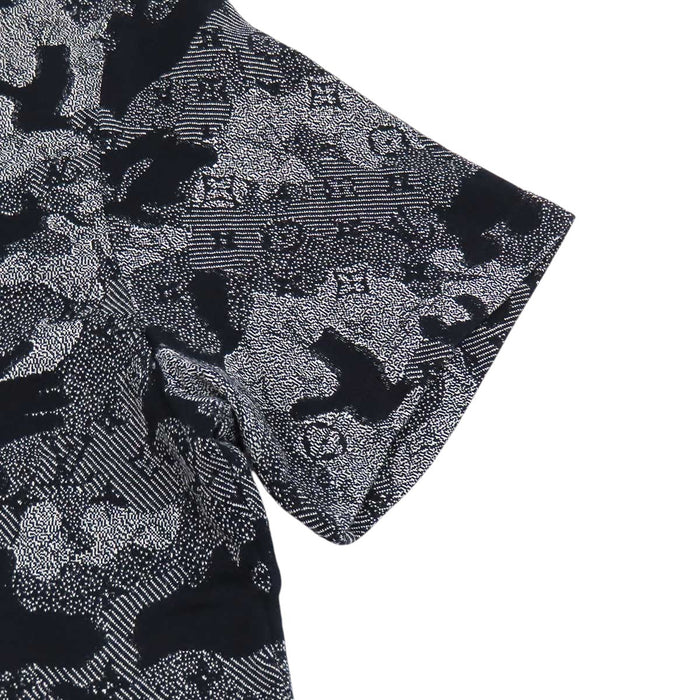 LOUIS VUITTON 
LV ロゴ ジャカード コットン 
モノグラム カモフラージュ Tシャツ