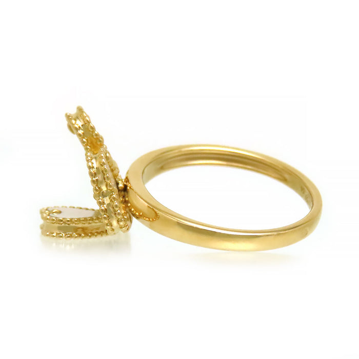 Van Cleef & Arpels 
Sweet Heart Effeuillage Ring