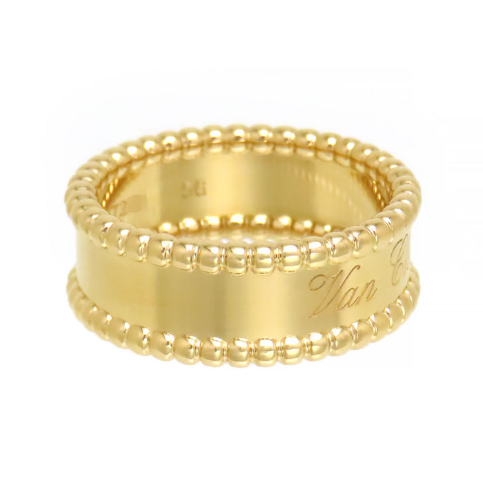 Van Cleef & Arpels
Perlée Signature ring