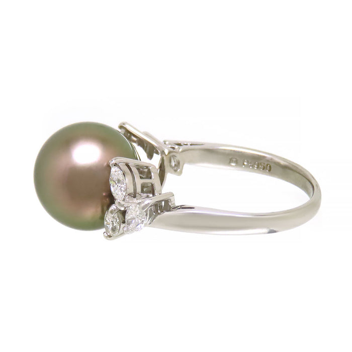 MIKIMOTO 
南洋ブラックパール ダイヤモンド リング