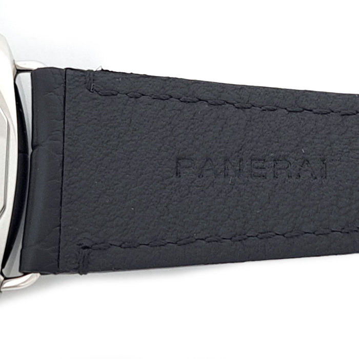 OFFICINE PANERAI 
Radiomir Quaranta Overhauled 
With box and papers