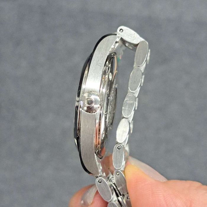【WHOLESALES】
OMEGA 
2518.3 
ギャランティ