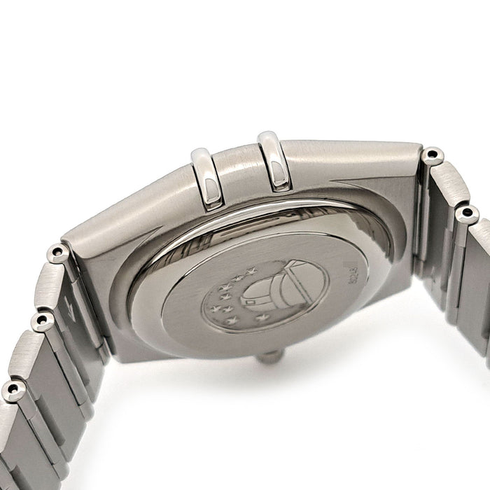 OMEGA 
Constellation révisée 
boîte et carte de garantie incluses