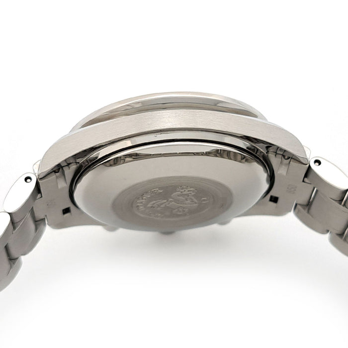 OMEGA 
Speedmaster Date 
Avec boîte et papiers