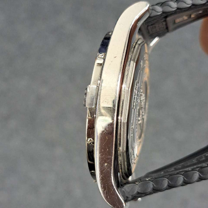 【WHOLESALES】
BREITLING 
A32390 
箱