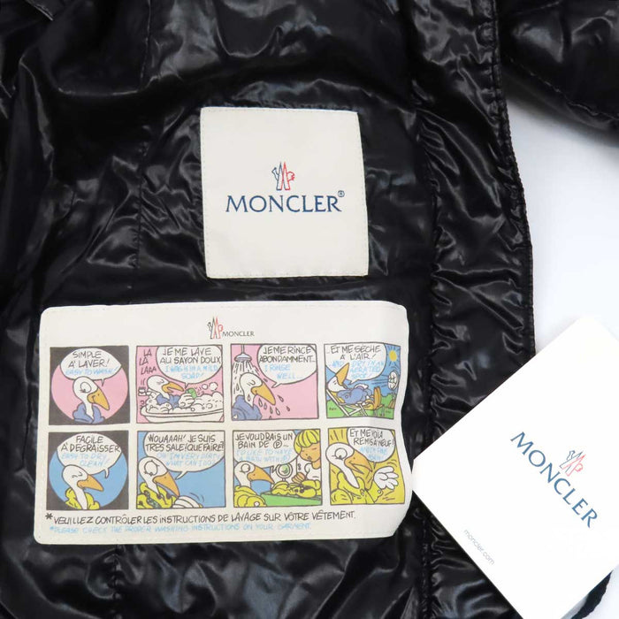 MONCLER 
ロゴ ワッペン ダブルジップ ファー フード ナイロン 
BELLETTE ダウンコート