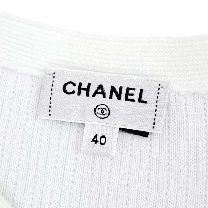 CHANEL 
COCO CC 刺繍 クローバー ココボタン コットン クルーネック 
ココマーク クローバー 刺繍 ショートスリーブ カットソー