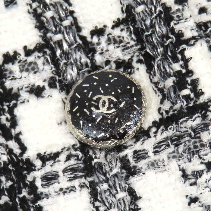 CHANEL 
COCO CC ロゴ ココボタン チェック柄 
ココマーク ツイード ブルゾン