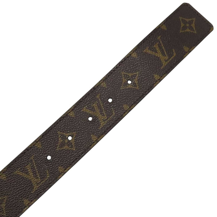 LOUIS VUITTON 
LV ロゴ シルバーカラーメタル 
LV イニシャル 40MM モノグラム ベルト