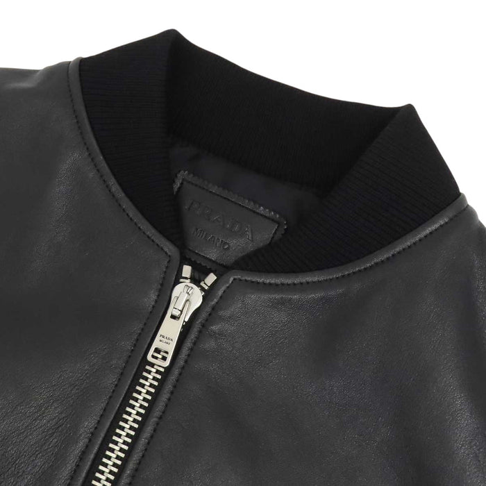 PRADA 
トライアングルロゴ 
ナッパレザー ボンバージャケット
