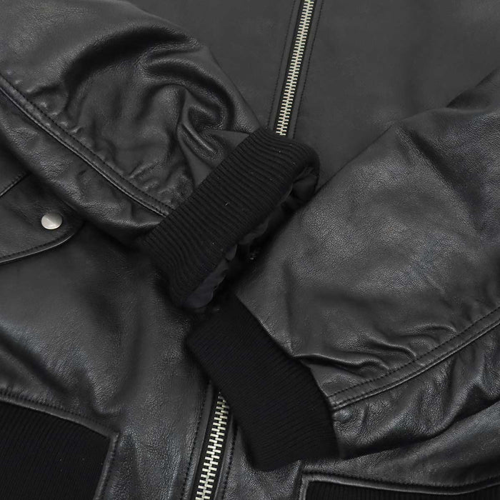 PRADA 
トライアングルロゴ 
ナッパレザー ボンバージャケット