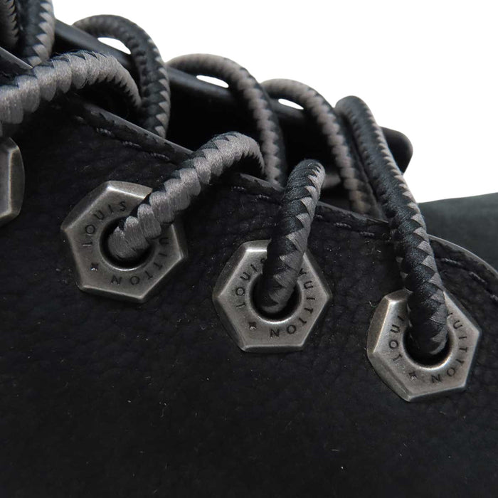 LOUIS VUITTON 
ロゴ ティンバーランド レースアップ 
Timberland 6-IN アンクルブーツ