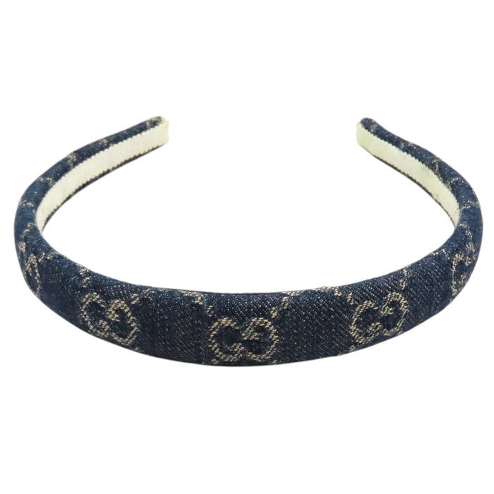 GUCCI 
総柄 ロゴ シルバーカラーメタル 
GG デニム カチューシャ