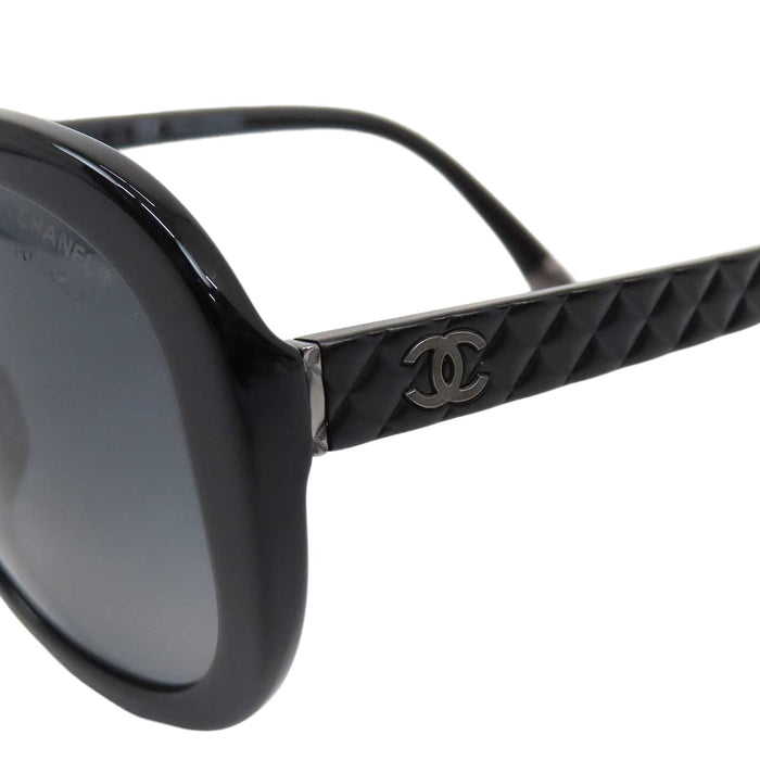 CHANEL 
COCO CC ロゴ アイウェア 
ココマーク マトラッセ サングラス