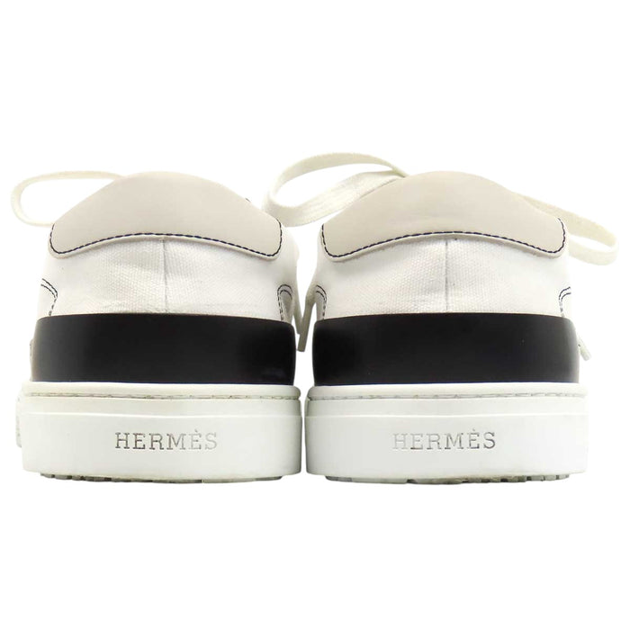 HERMES 
Deep Hモチーフ キャンバス レザー 
ディープ スニーカー