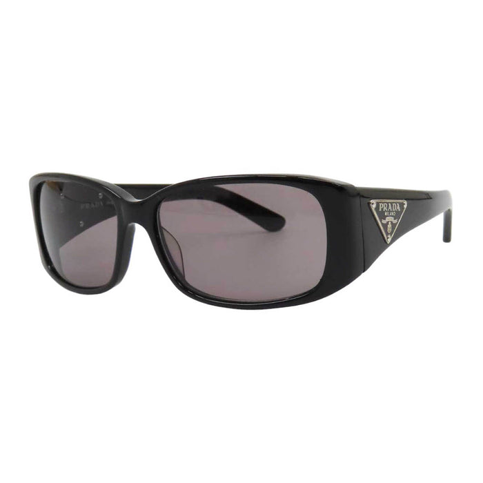 PRADA 
アイウェア 
トライアングルロゴ サングラス