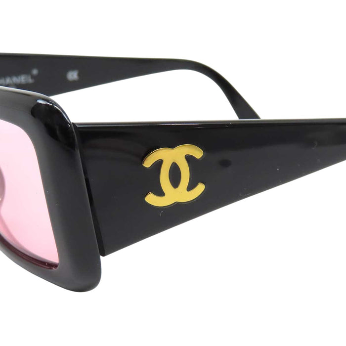 CHANEL 
COCO CC ロゴ ゴールドカラーメタル アイウェア カラーレンズ 
ココマーク サングラス