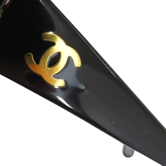 CHANEL 
COCO CC ロゴ ゴールドカラーメタル アイウェア カラーレンズ 
ココマーク サングラス