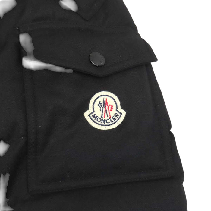 MONCLER 
ワッペン ウール ダブルジップ 
MONTGENEVRE モンジュネーブル ダウンジャケット