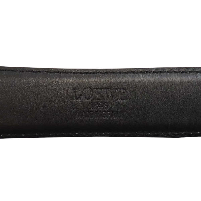 LOEWE 
レザー ゴールドカラー金具 
アナグラム スクエアバックル ベルト
