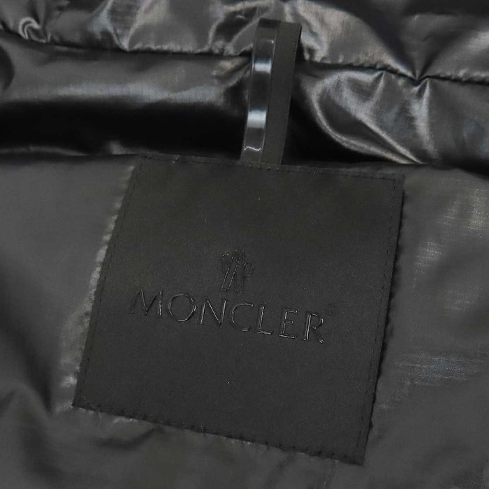 MONCLER 
ワッペン フード ナイロン ダブルジップ 2024年製 
ALITERSE GILET ダウンベスト
