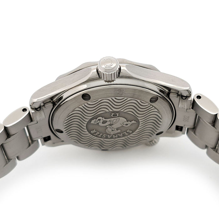 OMEGA 
Seamaster 300M Professional 
Includes box
