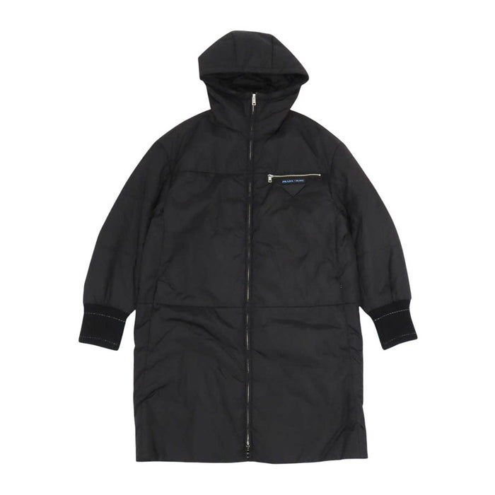 PRADA 
ダブルジップ フード ナイロン 
トライアングルロゴ ダウンコート