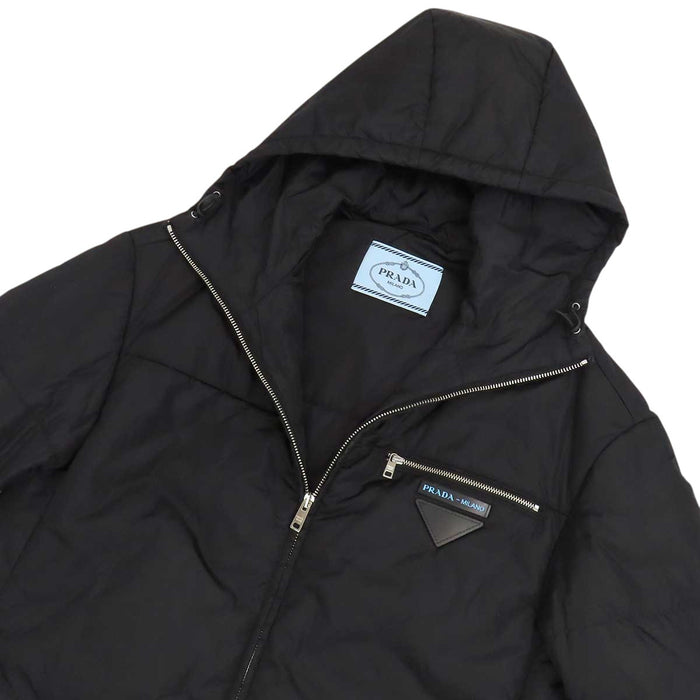 PRADA 
ダブルジップ フード ナイロン 
トライアングルロゴ ダウンコート