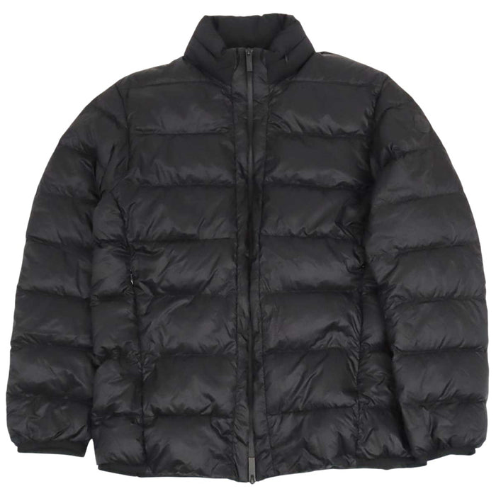 MONCLER 
ライトダウン ワッペン ナイロン 
PEYRE ペイレ ダウンジャケット
