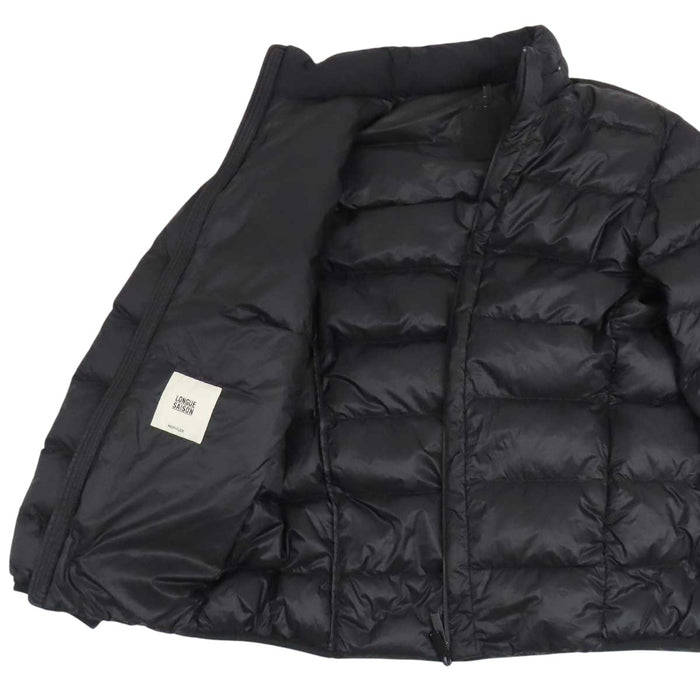 MONCLER 
ライトダウン ワッペン ナイロン 
PEYRE ペイレ ダウンジャケット