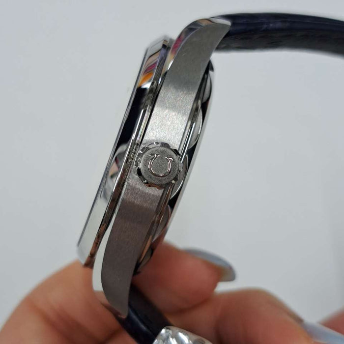 【WHOLESALES】
OMEGA 
220.13.41.21.06.001 
シーマスター アクアテラ 150M 
箱　ギャランティ　クロノメーター証　ピクトグラム
