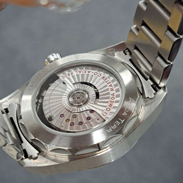 【WHOLESALES】
OMEGA 
220.10.38.20.03.001 
シーマスター アクアテラ コーアクシャル マスタークロノメーター 
箱(外箱破損)　ギャランティ　ピクトグラム　クロノメーター証