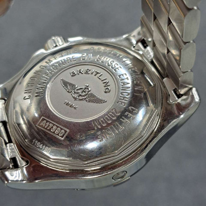 【WHOLESALES】
BREITLING 
A17390 
箱(内箱劣化あり)　ギャランティ　クロノメーター証