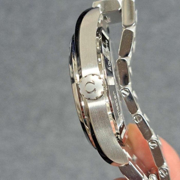 【WHOLESALES】
OMEGA 
231.10.39.21.01.001 
シーマスター　150M 
箱　ギャランティ(ショップ印・日付なし)　ピクトグラム